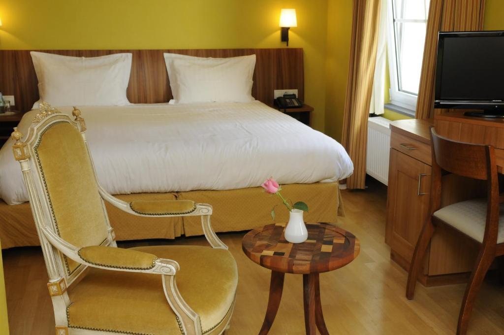 Manoir Kasselslay Hotel Clervaux Quarto foto