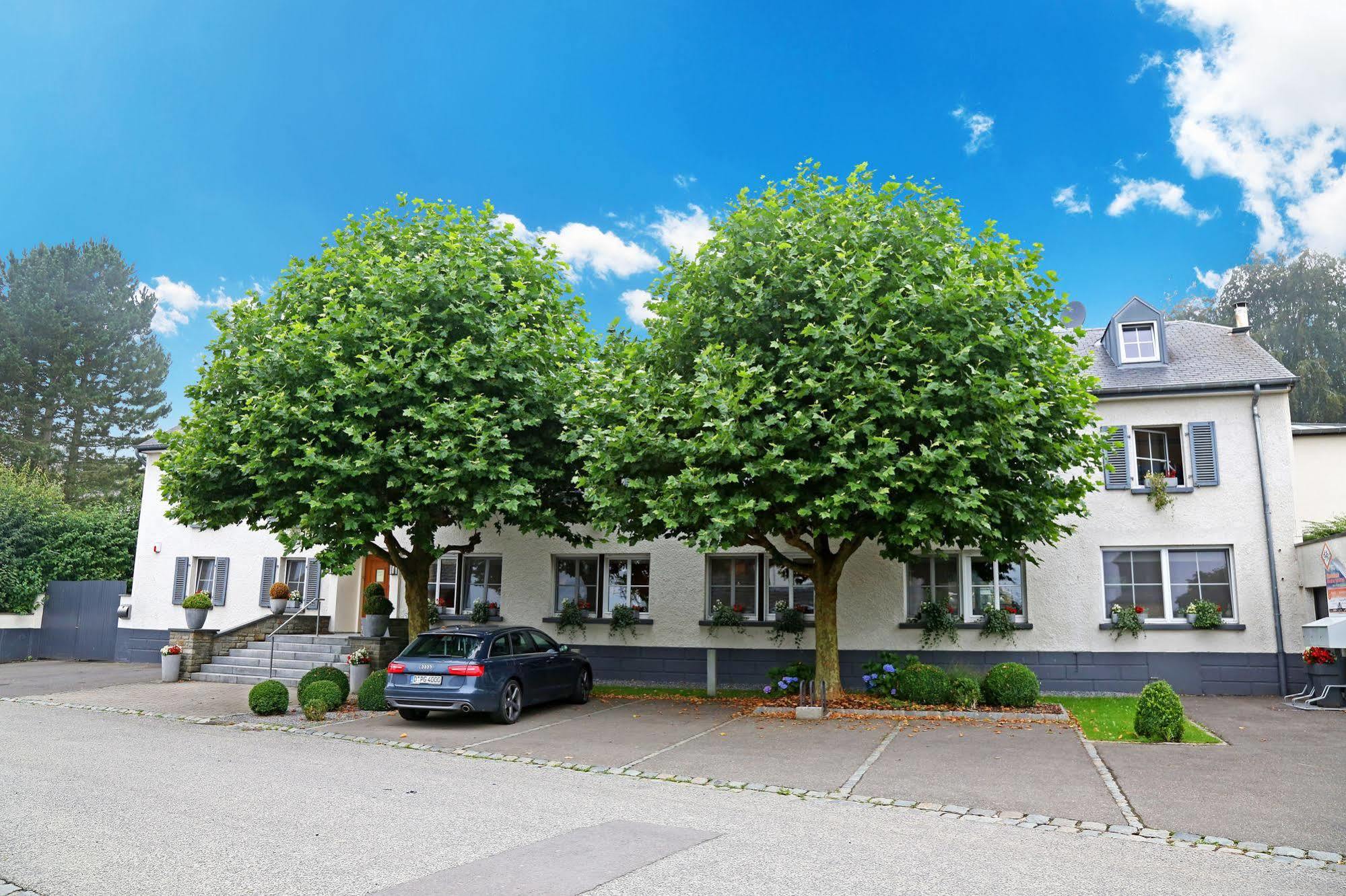 Manoir Kasselslay Hotel Clervaux Exterior foto