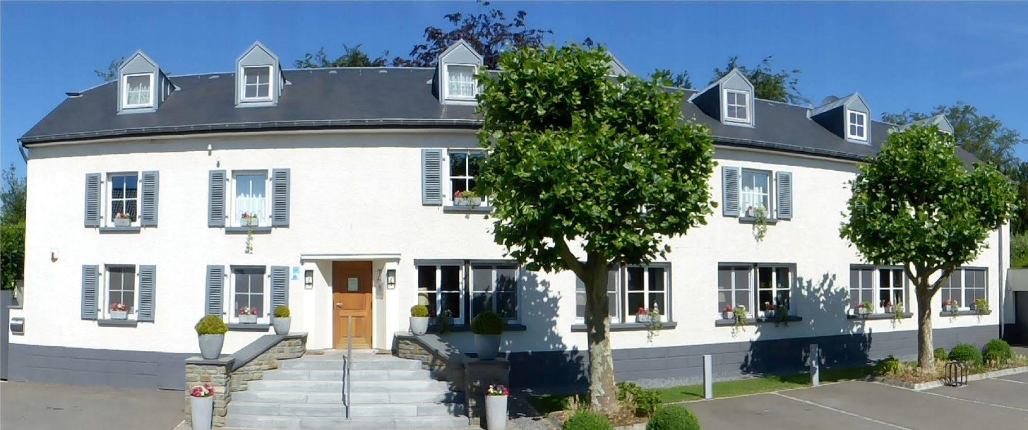 Manoir Kasselslay Hotel Clervaux Exterior foto